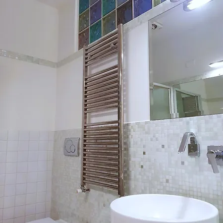 Apartment Serendipity *